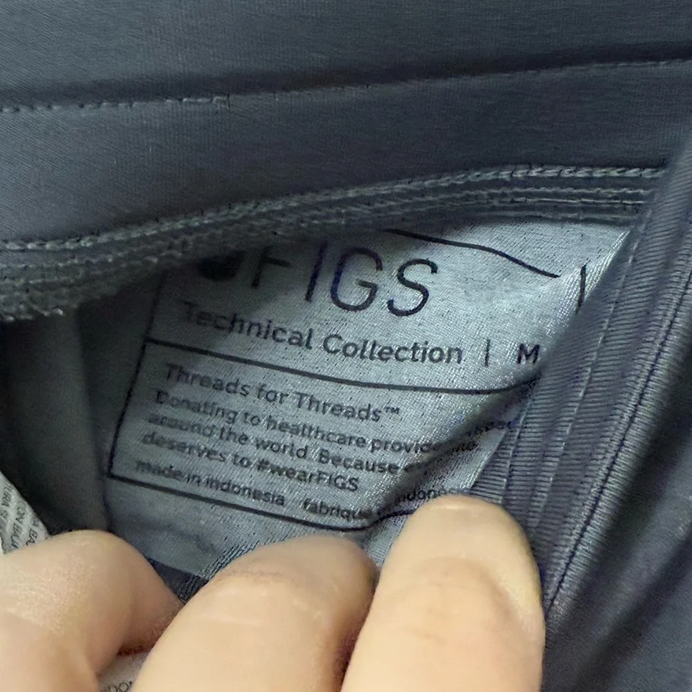 Figs Zamora Jogger Scrub Pants - Picture 12 of 13